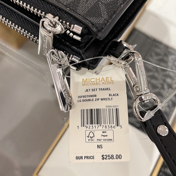MICHAEL KORS LARGE DOUBLE ZIP WRISTLET PHONEHOLDER WALLET CLUTCH
BLACK SIGNATURE - Picture 8 of 16